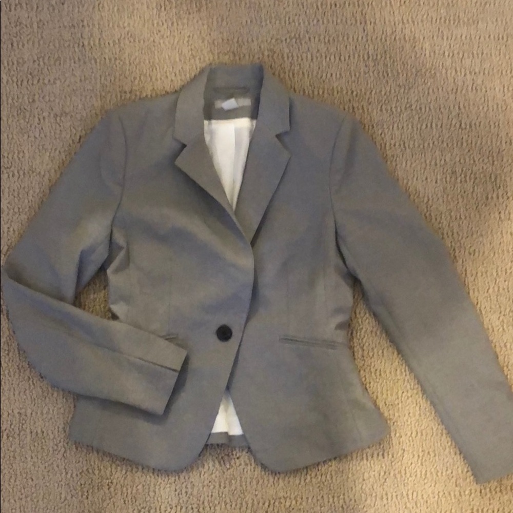 Gray blazer